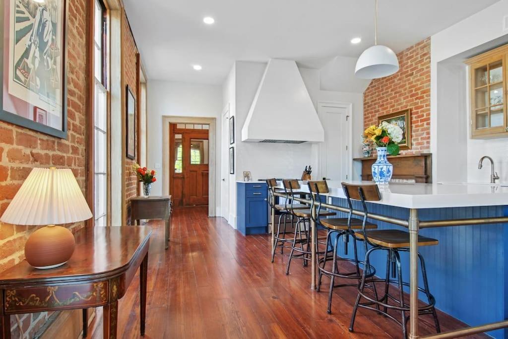 Апартаменти Fab 1838 Garden District 5Br With Parking And Balcony Новий Орлеан Екстер'єр фото